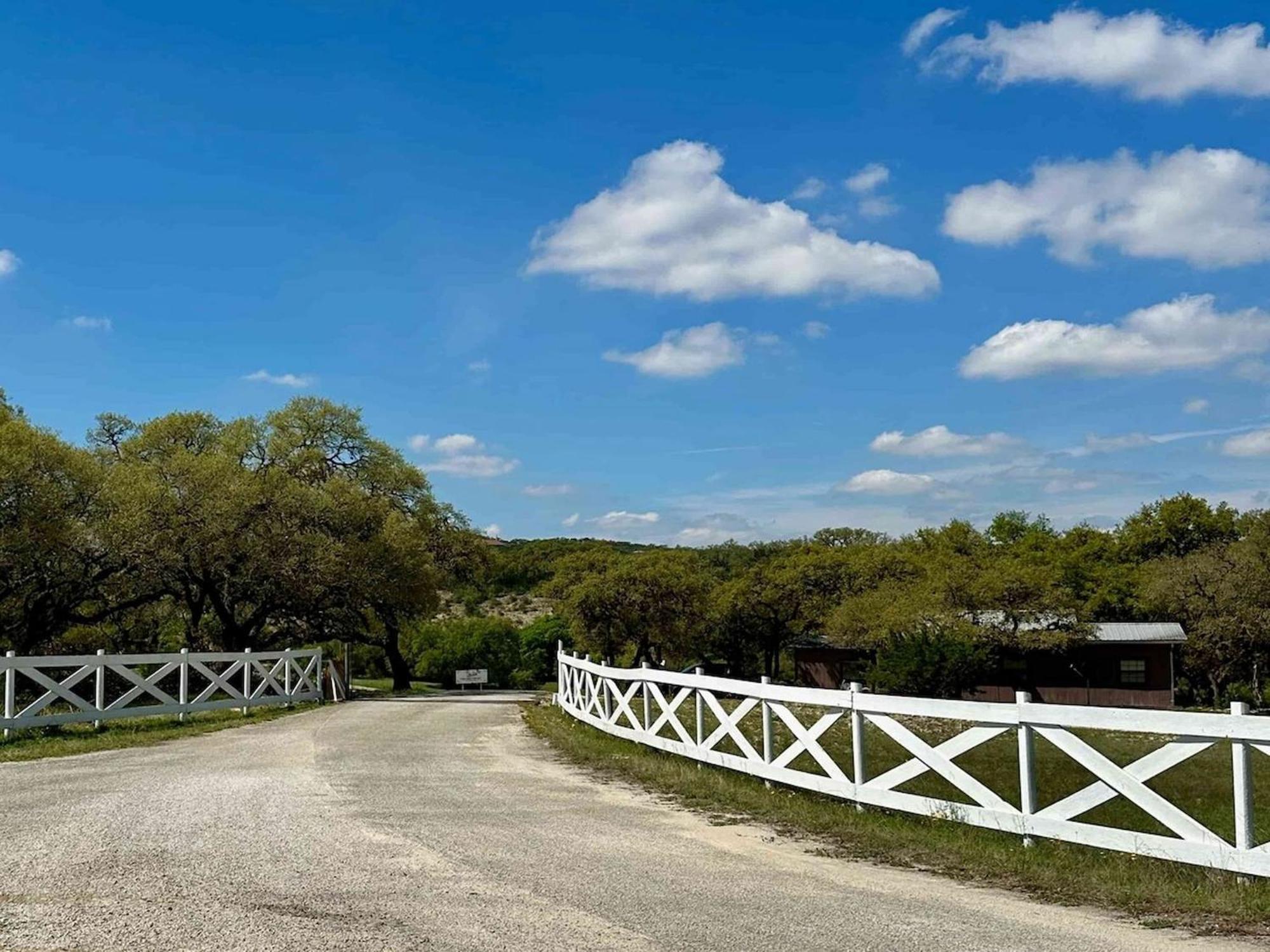 Crc Ranch Retreat Hotel Bandera Exterior foto